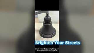 Lampada a sospensione ibrida dal nuovo design con alloggiamento in alluminio ad alto lume da 235 lm/w.