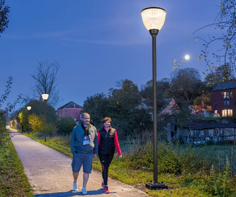 Ultimi blog aziendali su Quali sono le migliori luci per cortile per tutti i periodi climatici per progetti residenziali?
