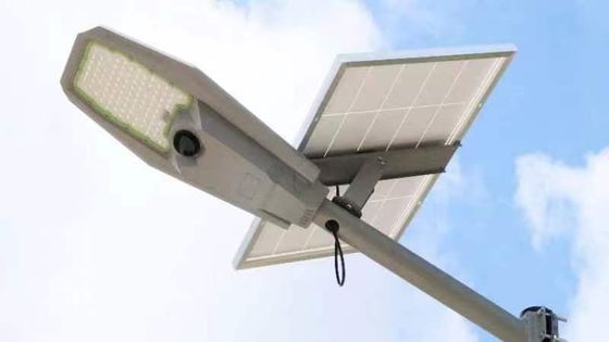 Commerciale luce solare di strada risparmio energetico 400W 600W luci a energia solare IP65 illuminazione esterna per strade e strade