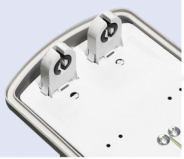 Le lampade principali impermeabili della metropolitana da 4 piedi sopravvivono l'angolo d'apertura della lampada 120° della prova